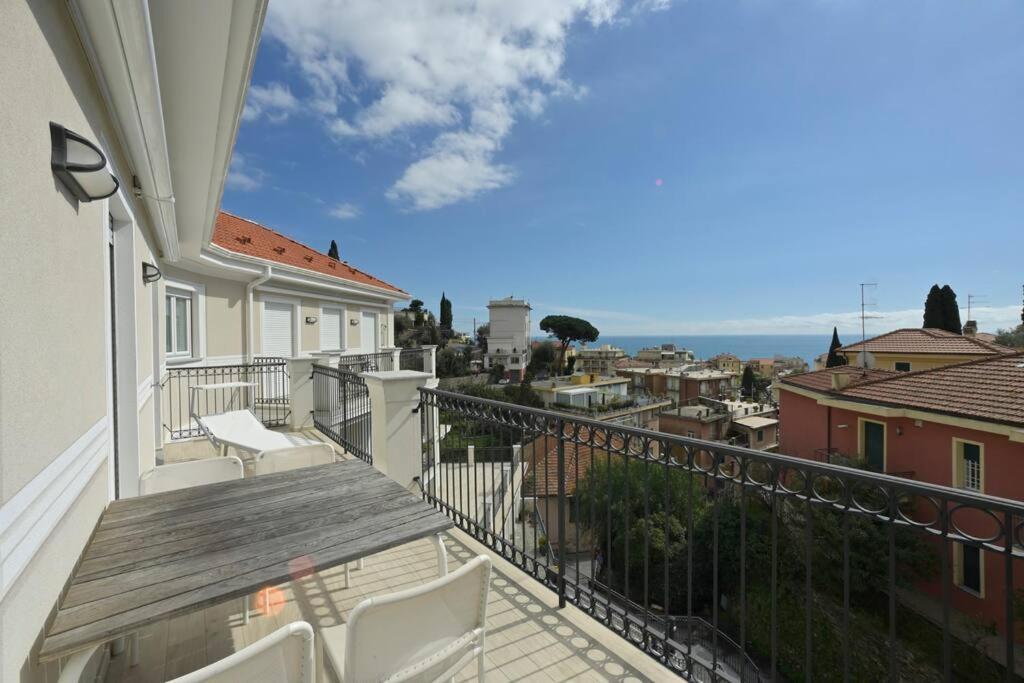 Luxury Apartament Con Garage Vista Mare Alassio Per 6 Persone Dış mekan fotoğraf